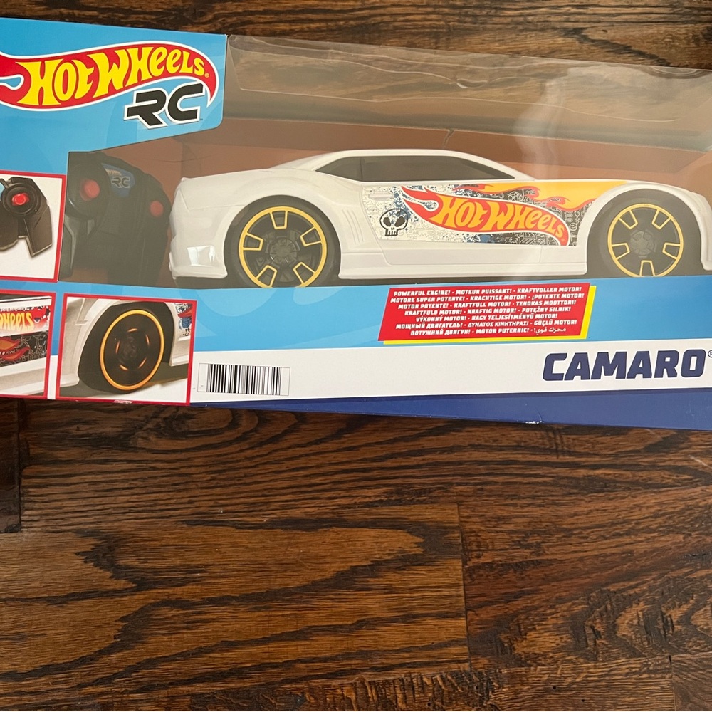 RC Camaro - White and Blue